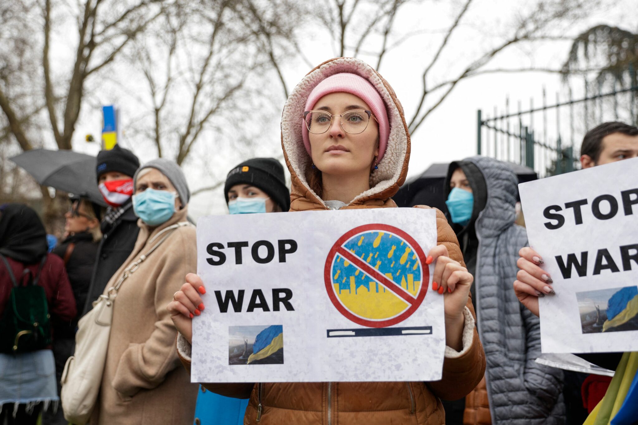 Манифестация в Сиэтле против войны в Украине. 26 февраля 2022 года. Фото Jason Redmond/AFP/Scanpix/LETA