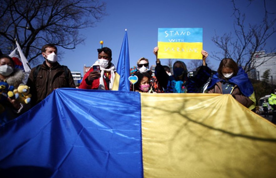 Протесты против войны России с Украиной в Сеуле. Южная Корея. Фото Kim Hong-Ji/REUTERS/Scanpix/LETA