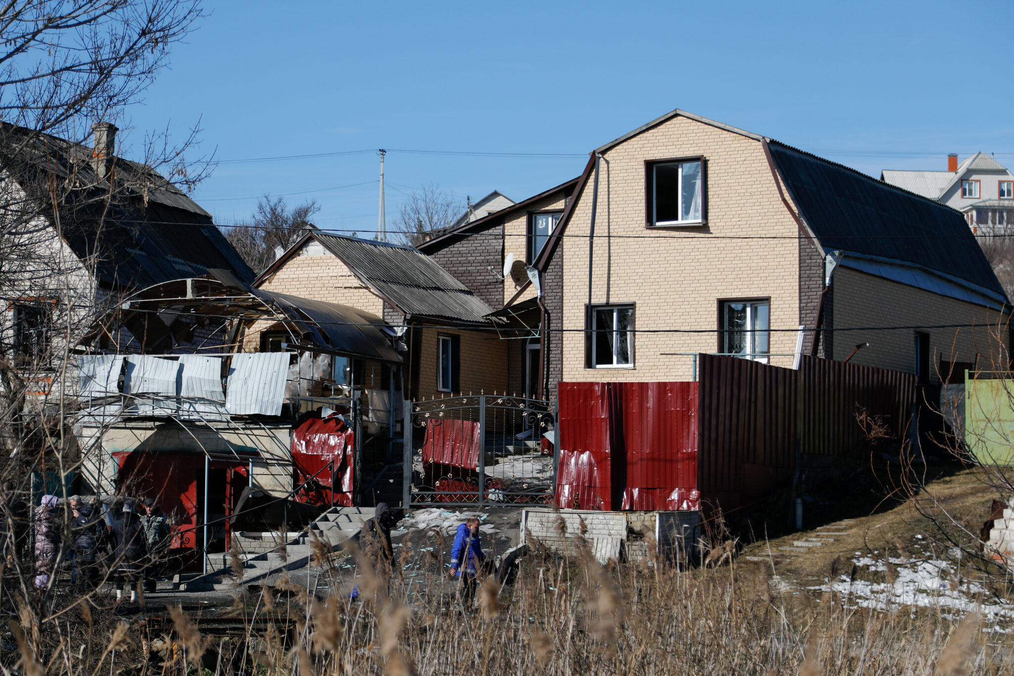 Поврежденный дом в Белгороде после попадания снаряда. Фото Anton Vergun / TASS / Scanpix / Leta
