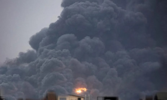 Взрыв во Львове в результате ракетного удара ВС РФ. Фото УНИАН