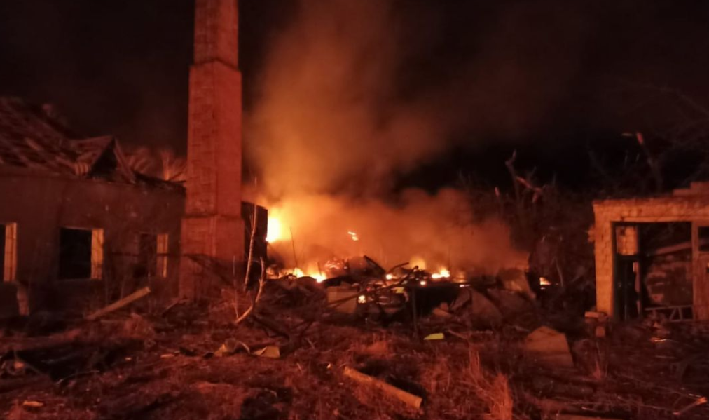 Последствия ракетного удара в Житомире. Фото УНИАН