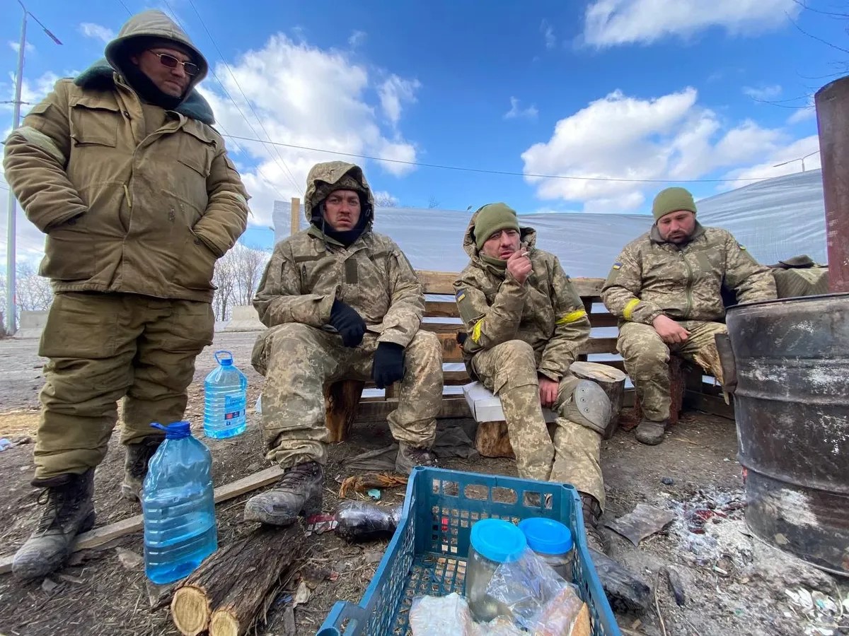 Украинские военные. Фото: Елена Костюченко / «Новая газета»