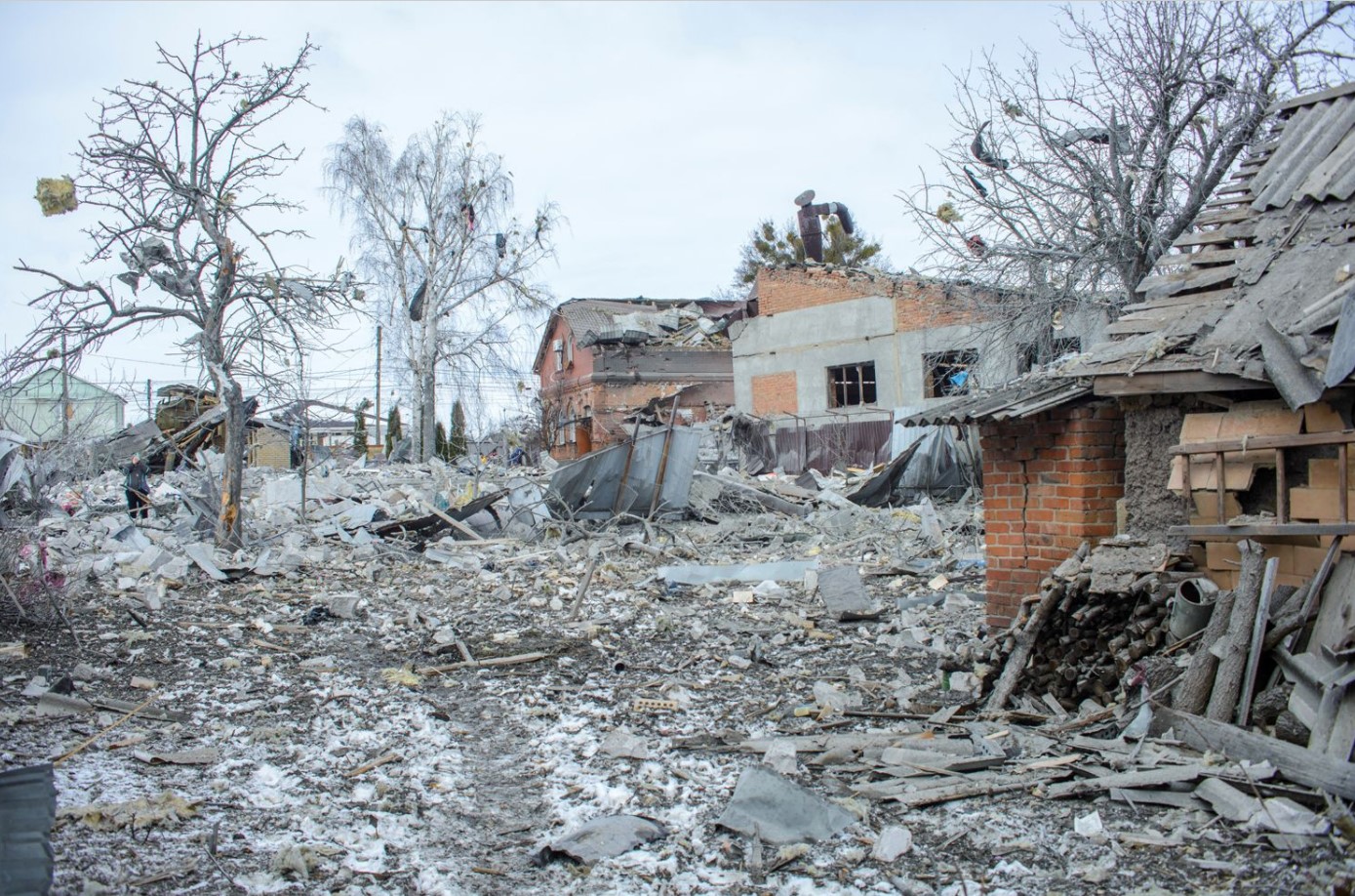 Дома в городе Сумы, разрушенные в результате артиллерийского обстрела. 8 марта 2022 года. Фото Andrey Mozgovoy/Reuters/Scanpix/LETA