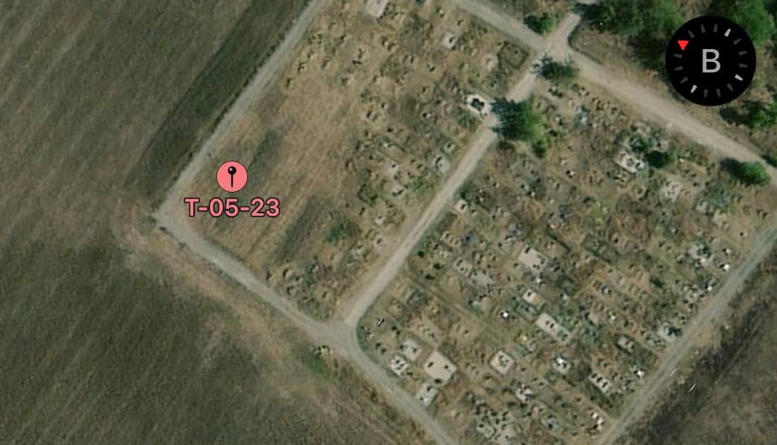 Спутниковый снимок места предполагаемого захоронения. Телеграм-канал Петра Андрющенко