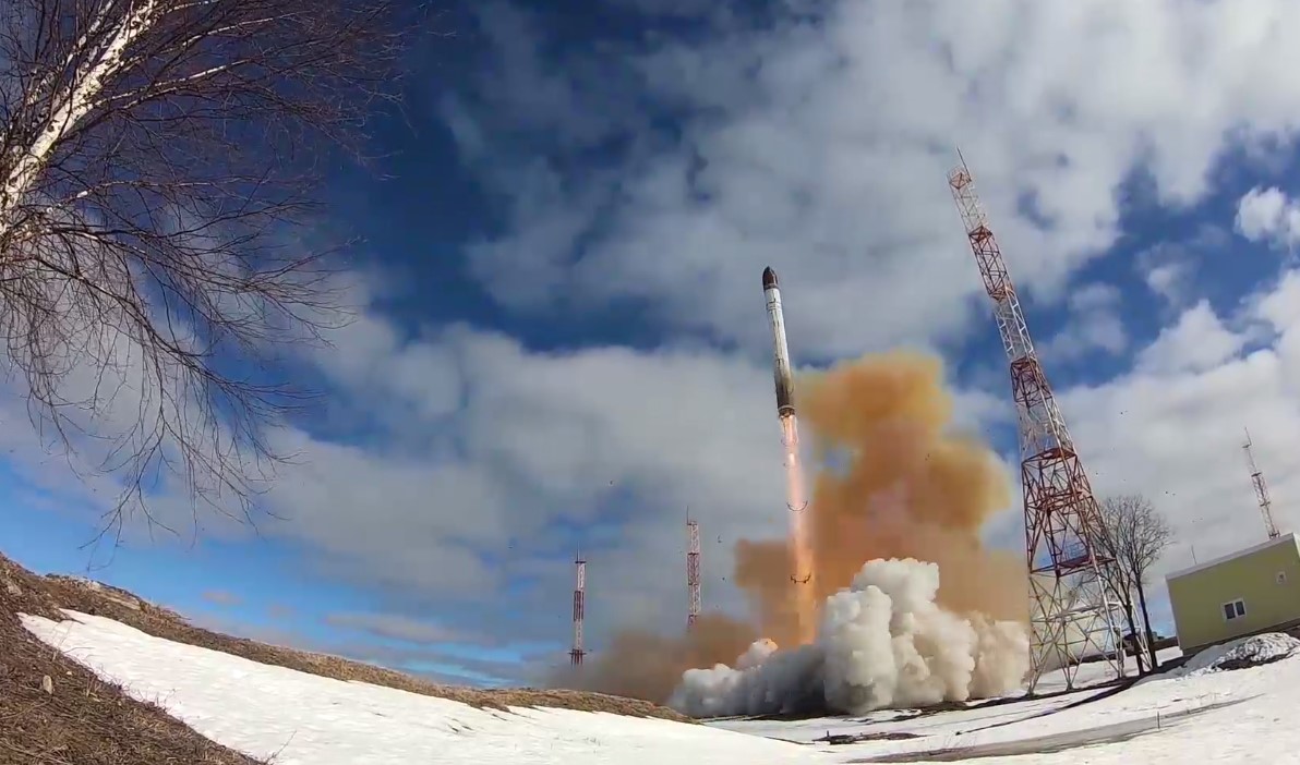 Пуск ракеты “Сармат”, скриншот видео Минобороны РФ