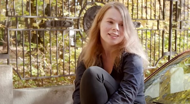 Вера Башмакова. Скриншот видео ROMB