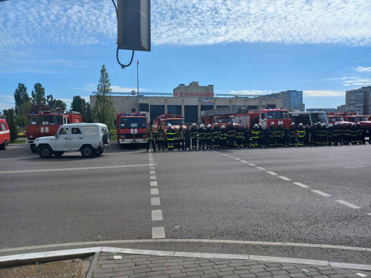 Акция протеста пожарных в Энергодаре. Фото из телеграм-канала Дмитрия Орлова.