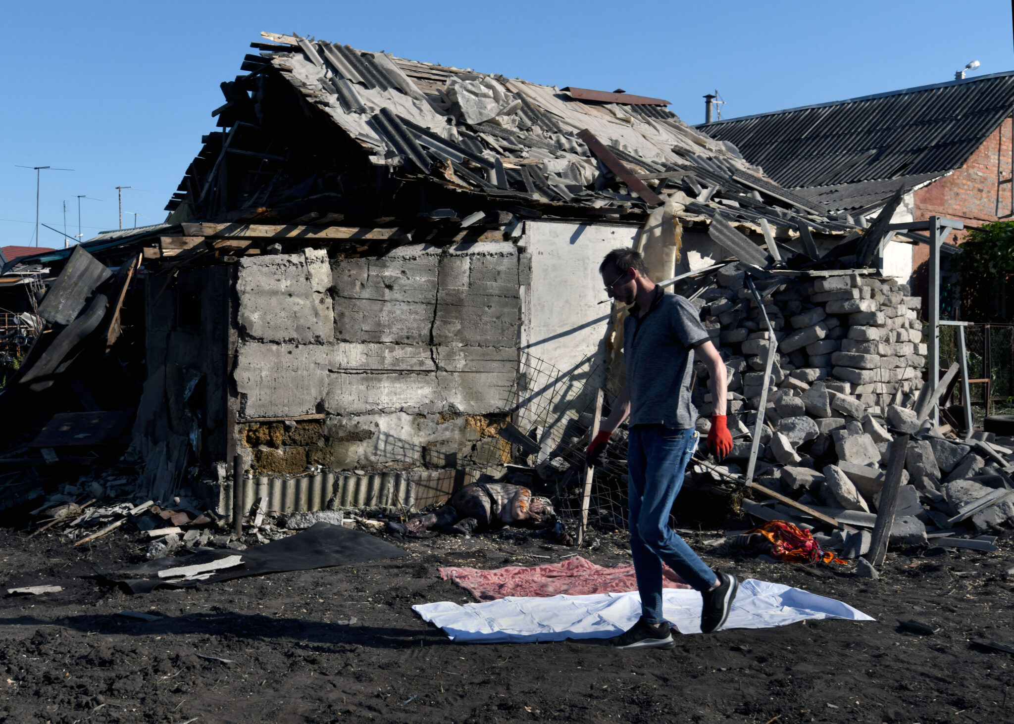 Последствия обстрела в Харькове. 21 июня 2022 года. Фото Carol Guzy/ZUMA Press Wire/Scanpix/LETA