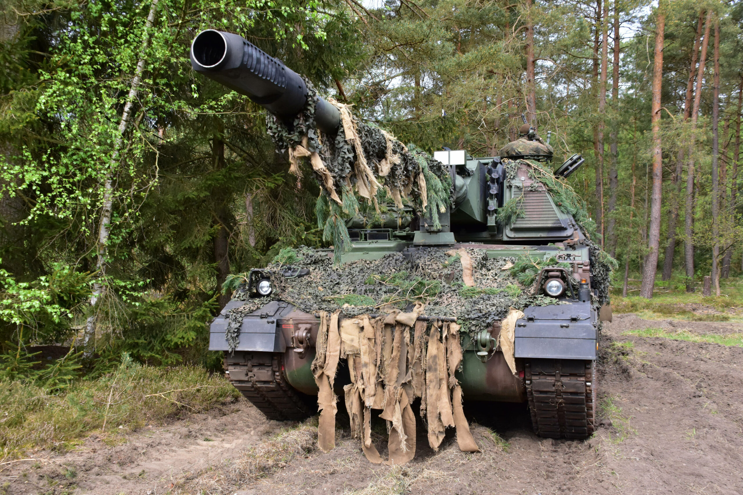 Самоходная артиллерийская установка Panzerhaubitze 2000. Фото IMAGO/Sven Eckelkamp/Scanpix/LETA