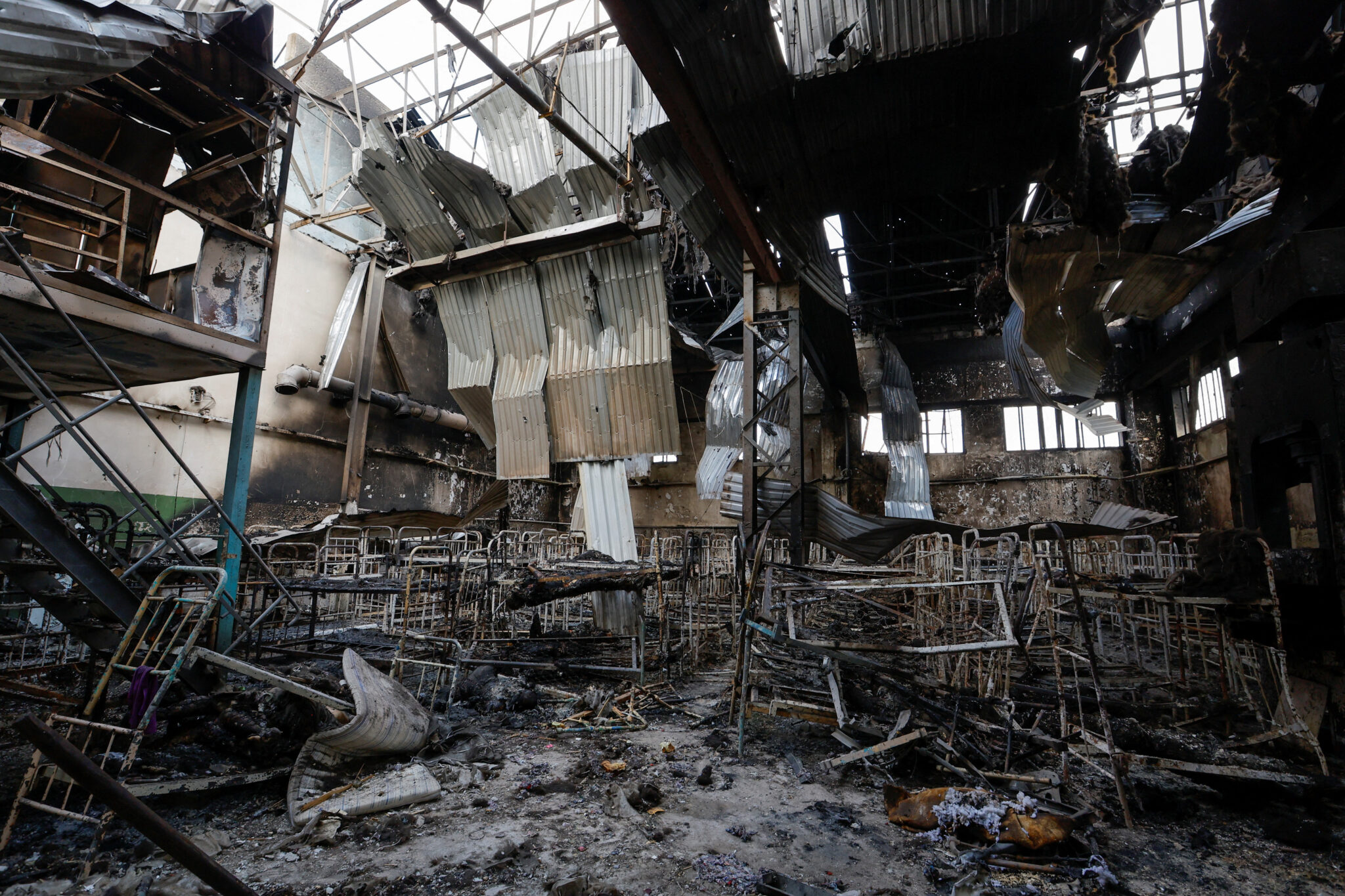 Последствия взрыва в колонии в Еленовке. Фото REUTERS/Alexander Ermochenko/Scanpix/Leta.