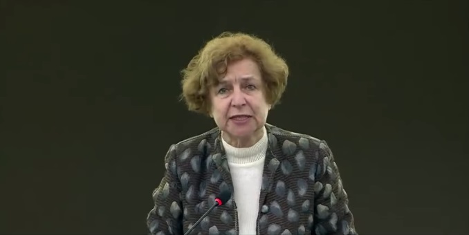 Татьяна Жданок. Скриншот видеозаписи выступления в Европарламенте YouTube/Kazimieras Juraitis 3.