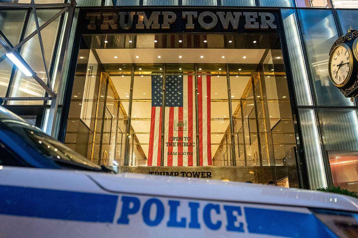 Обыск в доме бывшего президента Дональда Трампа. 8 августа 2022. Фото David Dee Delgado/Getty Images/AFP/Scanpix/Leta