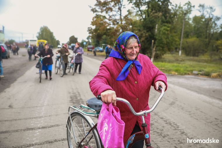 Жительница села Вербовка. Фото Александр Хоменко/hromadske