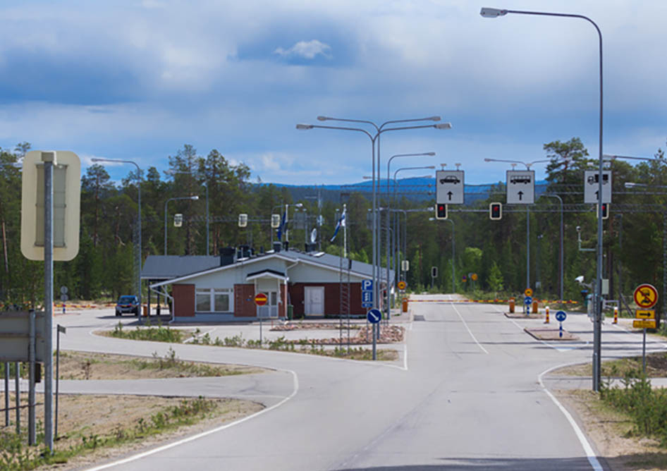Пограничный переход между Финляндией и Россией. Фото ClaudineVM по лицензии 