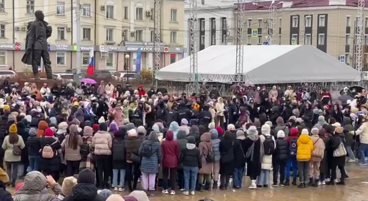 Акция протеста против мобилизации в Якутске. Скриншот видео SakhaDay