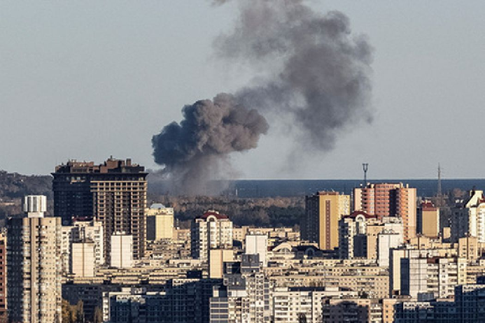 Ракетный удар в Киеве. Фото Vladyslav Sodel/Reuters/Scanpix/LETA