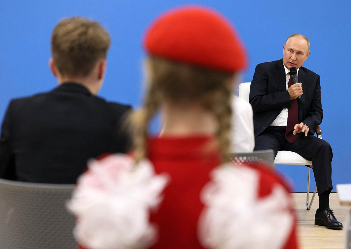 Владимир Путин проводит открытый урок «Разговор о важном!». Фото Gavriil GRIGOROV/SPUTNIK/AFP/Scanpix/Leta