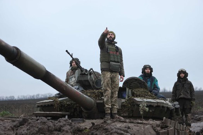 Украинские военные на линии фронта. Фото Yevhen Titov/AFP/Scanpix/LETA
