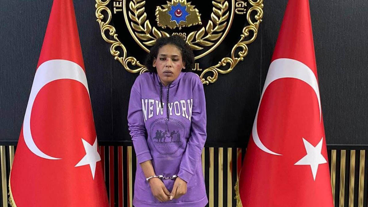 Женщина, подозреваемая в причастности к теракту на улице Истикляль в Стамбуле. Фото турецкой полиции