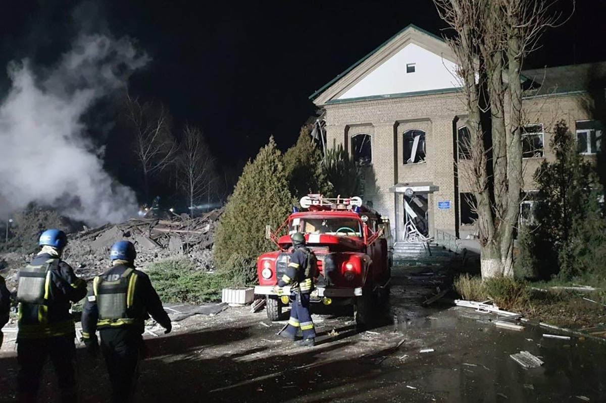 Последствия ракетного удара по родильному отделению Вольнянской больницы. Фото V_Zelenskiy_official/Telegram