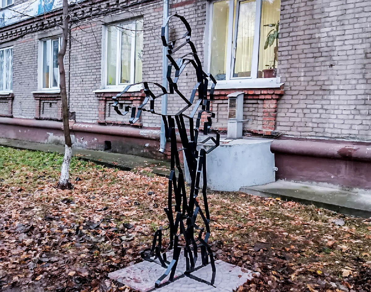 Арт-объект возле военкомата Кировского района Перми. Фото из соцсетей ТОС Центральный.
