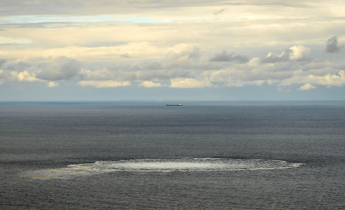 Одна из четырех утечек газа из поврежденных газопроводов «Северный поток» в Балтийском море. Фото DANISH DEFENCE/AFP/Scanpix/LETA