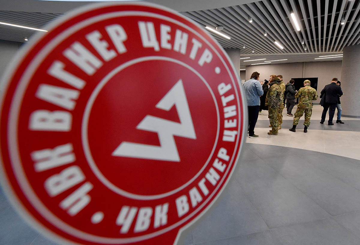 Вход в «ЧВК Вагнер Центр». Фото Olga MALTSEVA/AFP/Scanpix/LETA