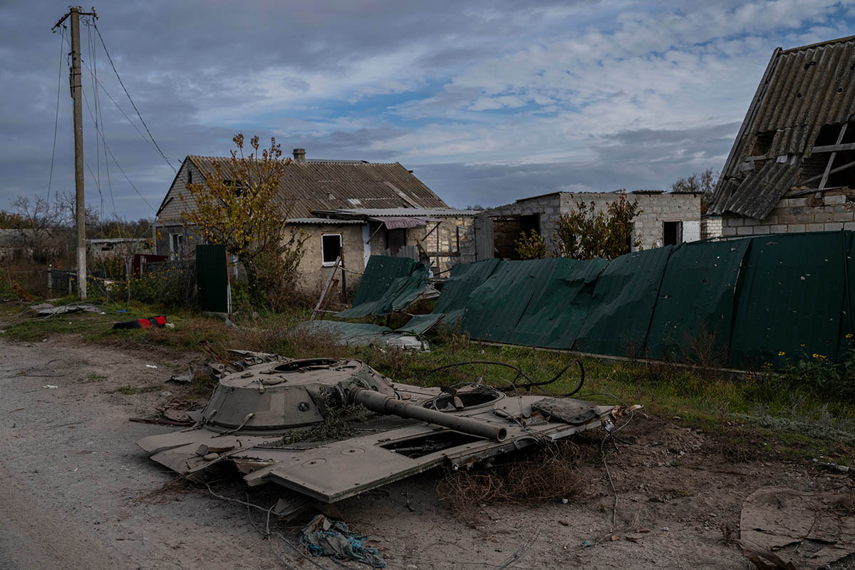 Освобожденное село на окраине Херсона. 16 ноября 2022 года. Фото Bernat Armangue/AP/Scanpix/LETA