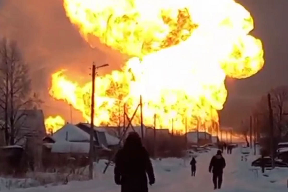 Взрыв на газопроводе в Чувашии. Скриншот видео Activatica/Twitter
