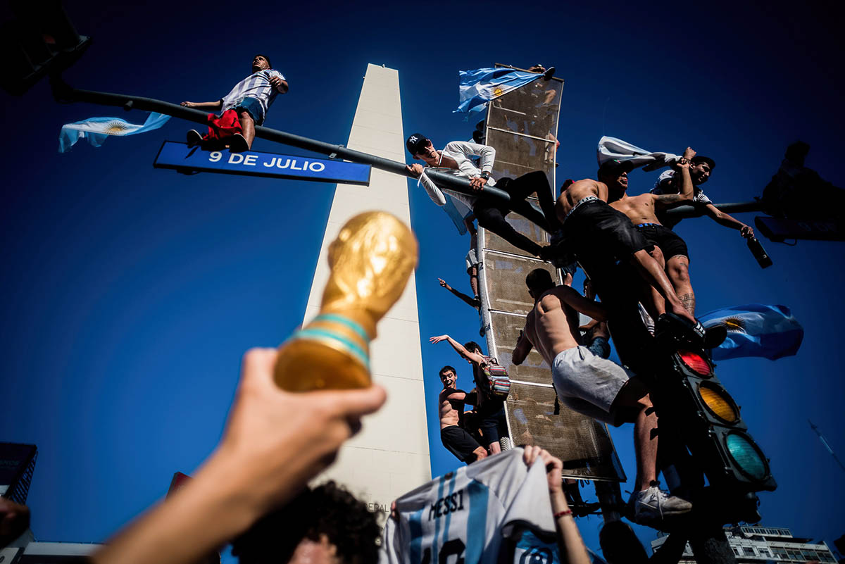 Аргентина празднует победу в чемпионате мира по футболу 2022 года. Буэнос-Айрес, Аргентина. Фото Alejo Manuel Avila/ZUMA Press Wire/Scanpix/LETA