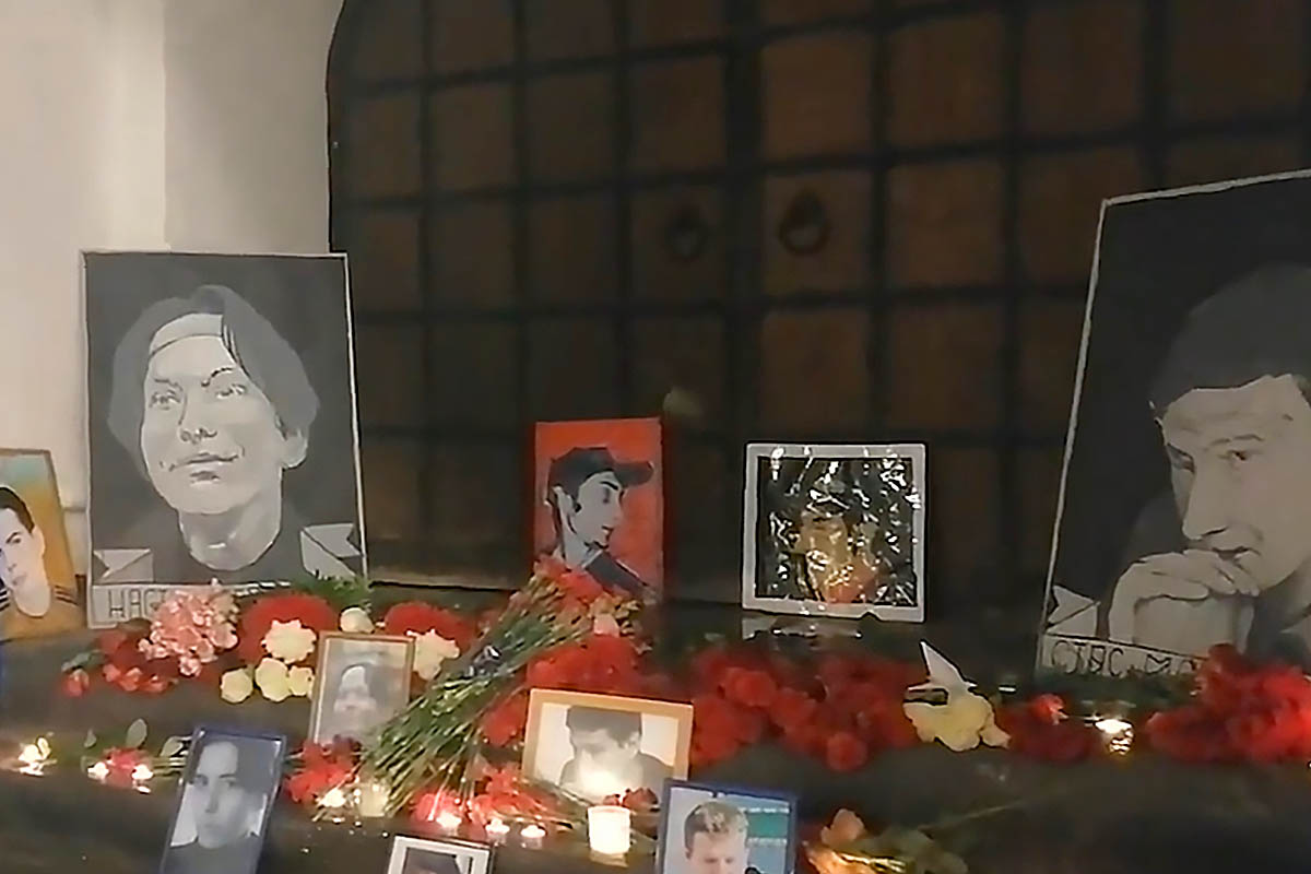 Акция памяти Анастасии Бабуровой и Станислава Маркелова, Москва, 19 января 2023 года. Скриншот видео Activatica/Twitter
