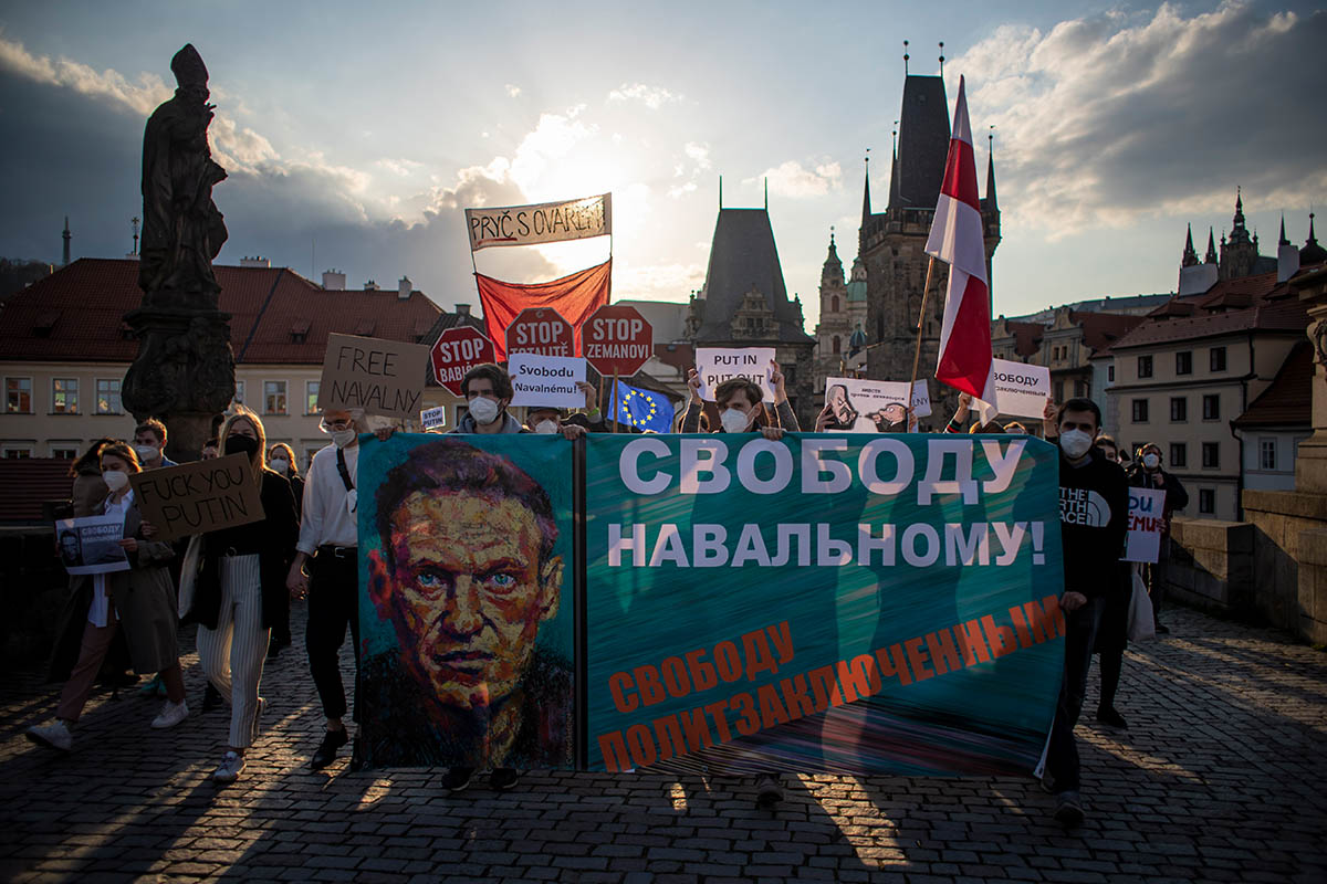 Митинг за освобождение Алексея Навального, Прага, Чехия. Фото MARTIN DIVISEK/EPA/Scanpix/Leta