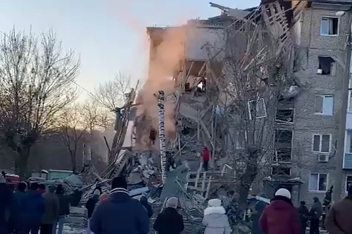 Взрыв газа в жилом доме в городе Ефремов, Тульская область. Скриншот видео ru2ch_news/Twitter