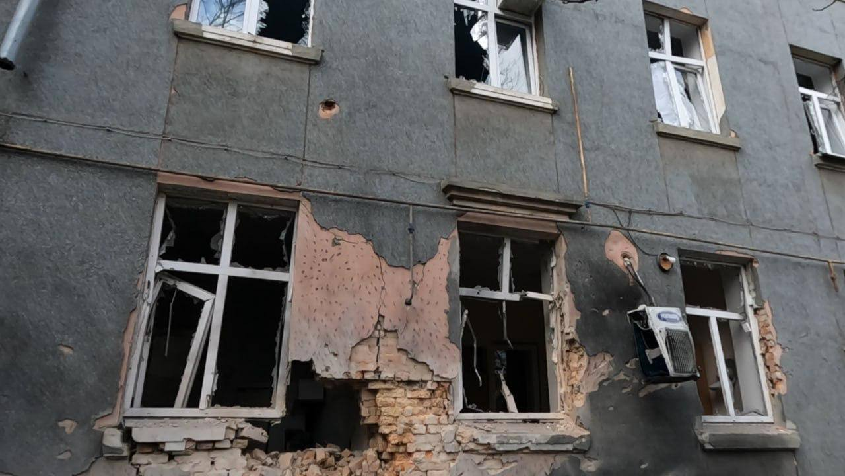 Последствия обстрела Херсона 21 февраля 2023 года. Фото, опубликованное в телеграм-канале президента Украины Владимира Зеленского