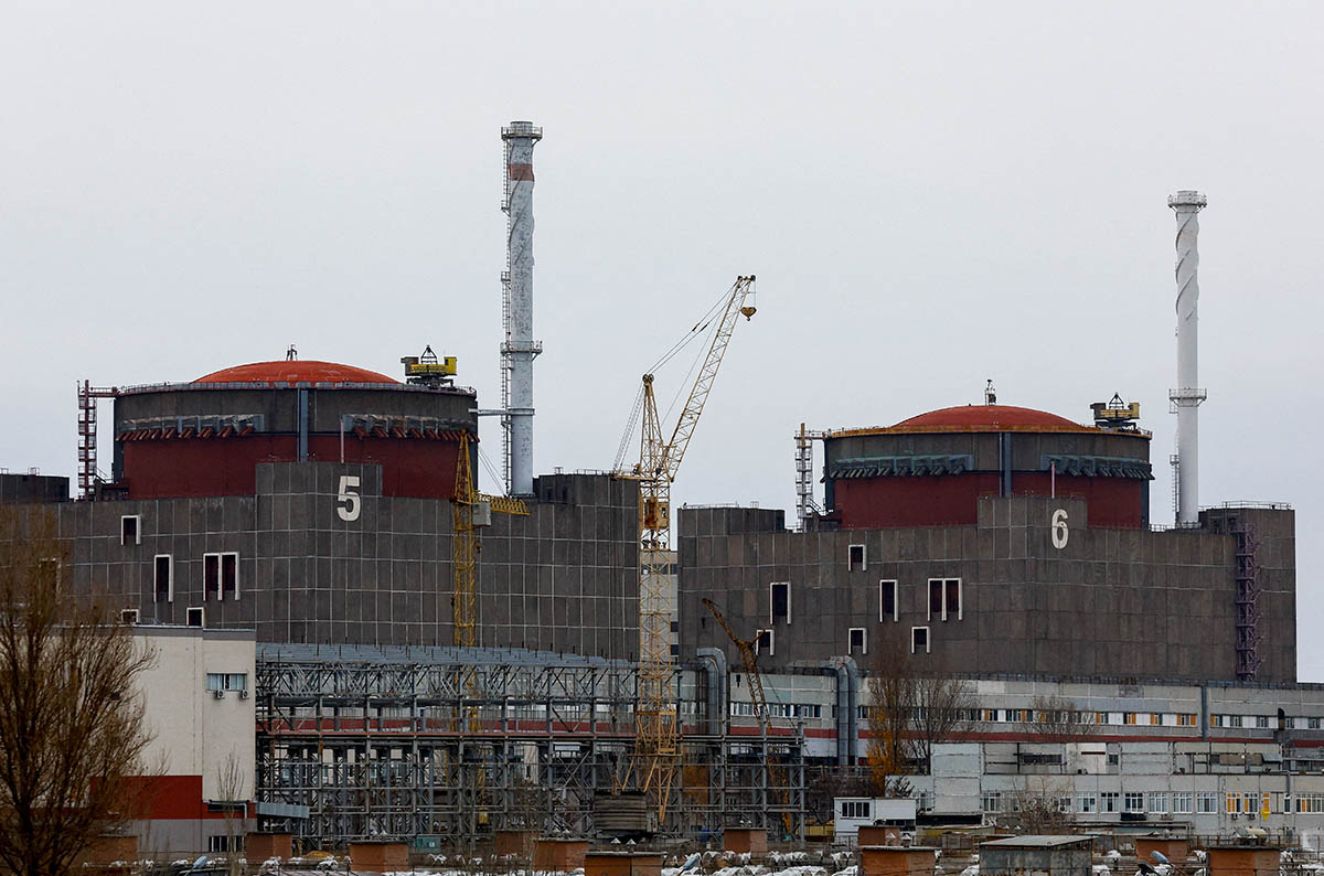 Запорожская АЭС, энергоблоки №5 и №6. Фото Alexander Ermochenko/REUTERS/File Photo/Scanpix/Leta