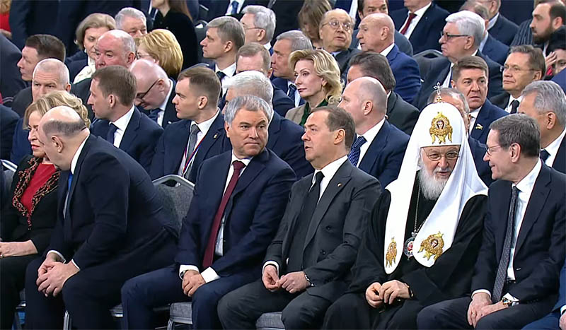 Федеральное собрание слушает выступление Владимира Путина, 21 февраля 2023 года. Скриншот видео прямой трансляции