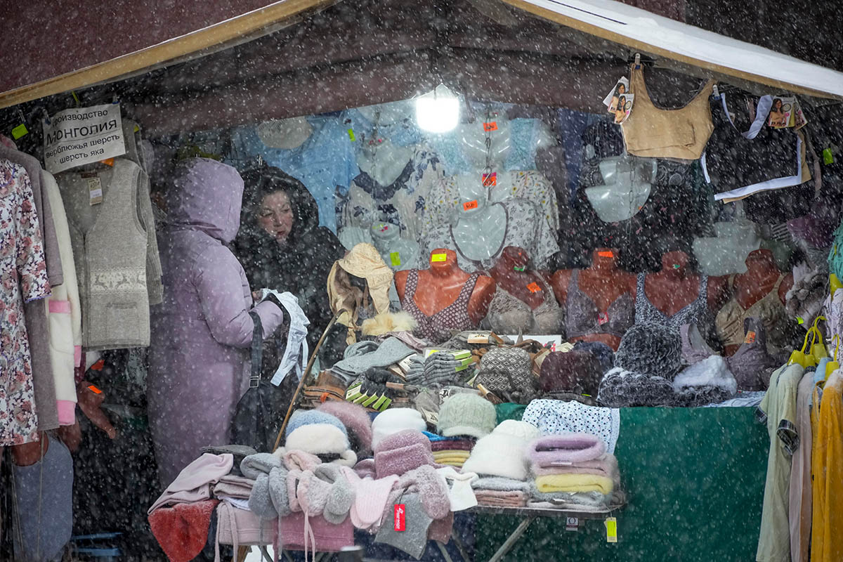 Уличный рынок в Санкт-Петербурге, Россия. Фото Dmitri Lovetsky/AP Photo/Scanpix/LETA
