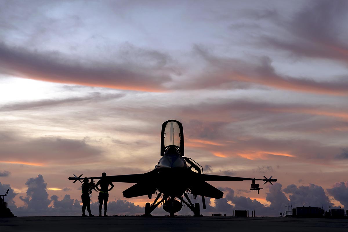 Американский военный истребитель F-16, Флорида, США. Фото U.S. Air Force/ZUMA Press Wire Service/Scanpix/LETA