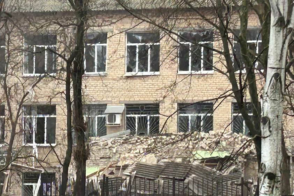 Обрушение здания после взрыва в городе Мелитополь Запорожской области. Фото vrogov/Telegram 