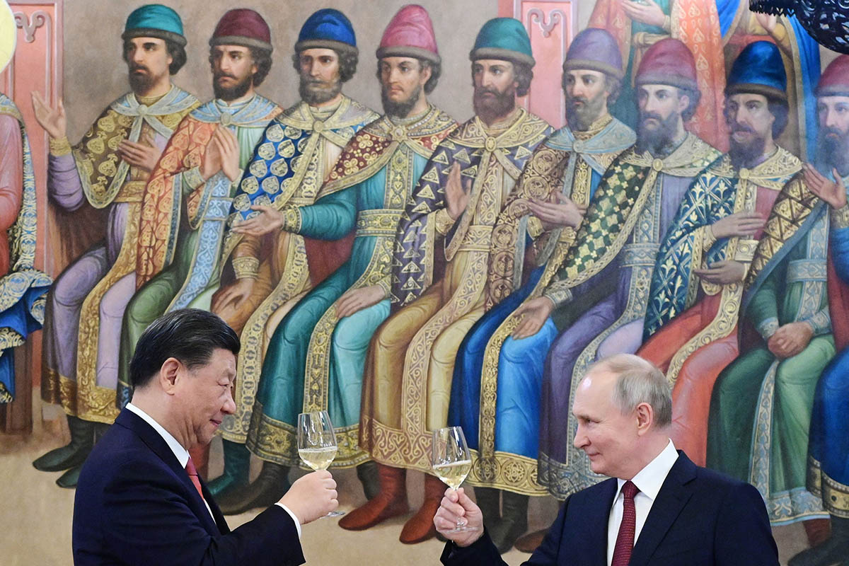 Президент РФ Владимир Путин и председатель КНР Си Цзиньпин во время приема в Кремле. 21 марта 2023 года. Фото Pavel Byrkin/SPUTNIK/AFP/Scanpix/Leta
