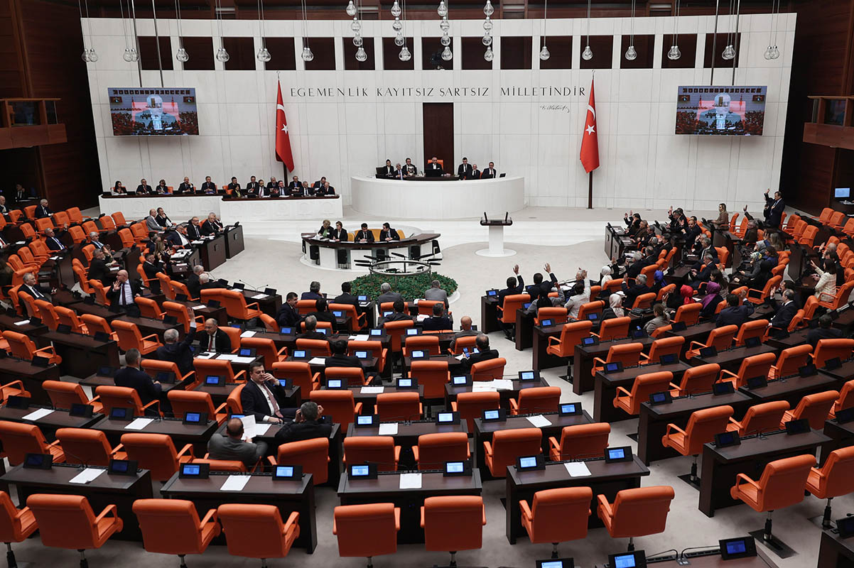 Голосование в парламенте в Анкаре за заявку Финляндии на вступление в НАТО, Турция. Фото Burhan Ozbilici/AP Photo/Scanpix/LETA
