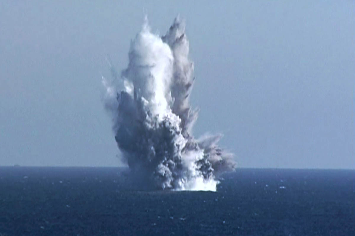 Взрыв опытной боеголовки, загруженной на подводный беспилотник. Фото Korean Central News Agency/AP/Scanpix/LETA