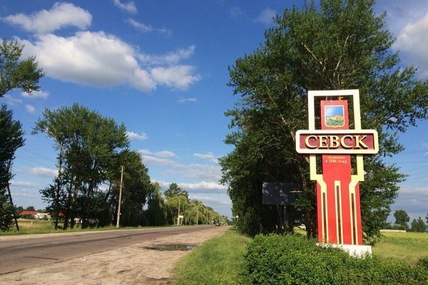 Стелла на въезде в Севский район. Фото администрация Севского района