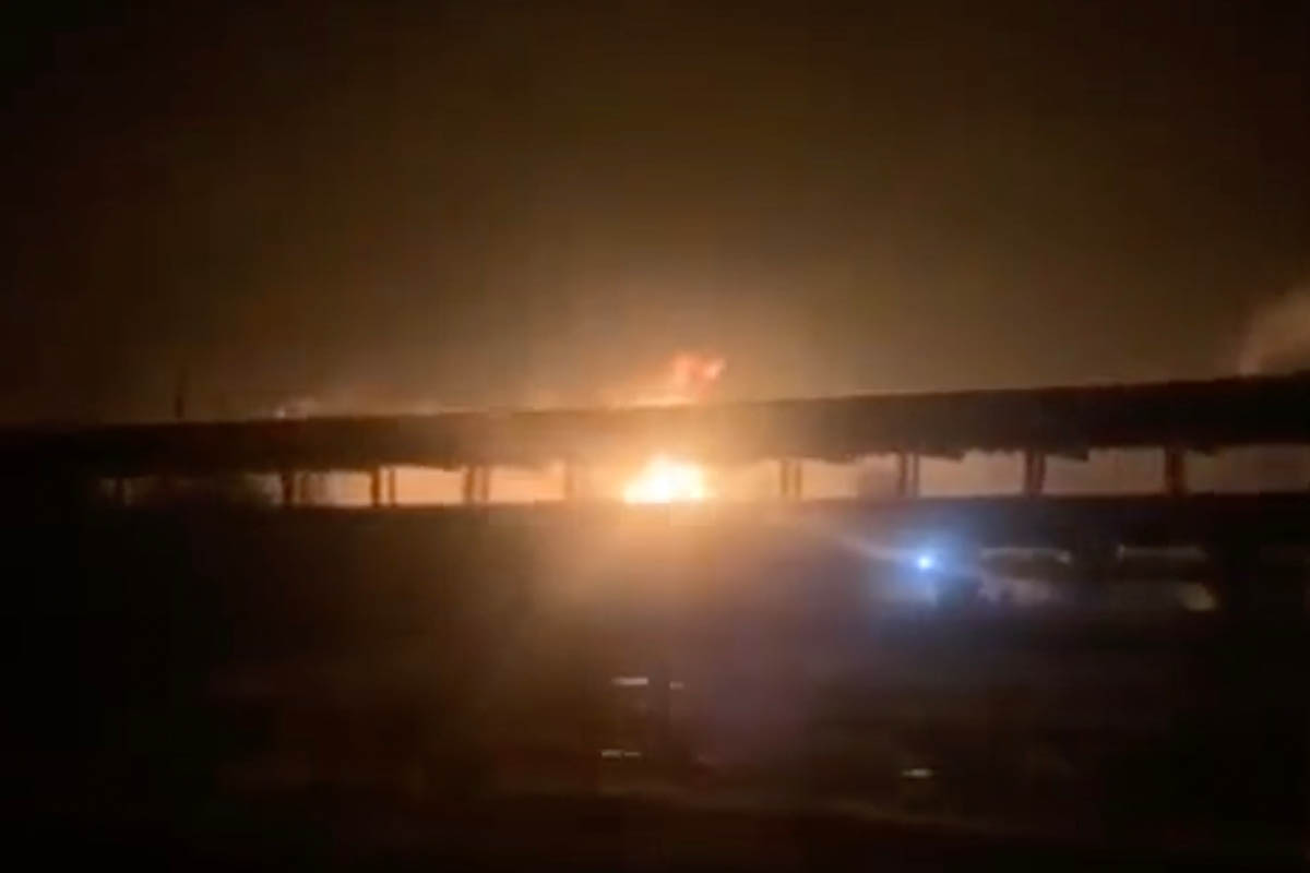 Пожар на Афипском НПЗ, Краснодарский край. Скриншот видео Twitter