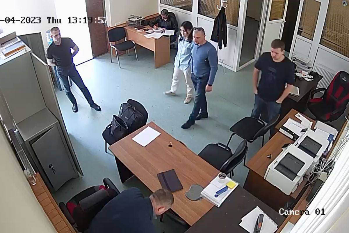 Обыски в филиале Команды против пыток в Краснодаре. Фото Команда против пыток/Telegram