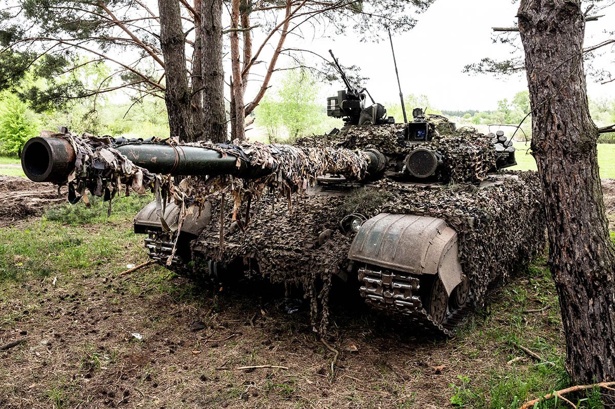 Украинский танк Т-64, Кившаровка, Украина. Фото Michael Brochstein/ZUMA Press Wire/Scanpix/LETA