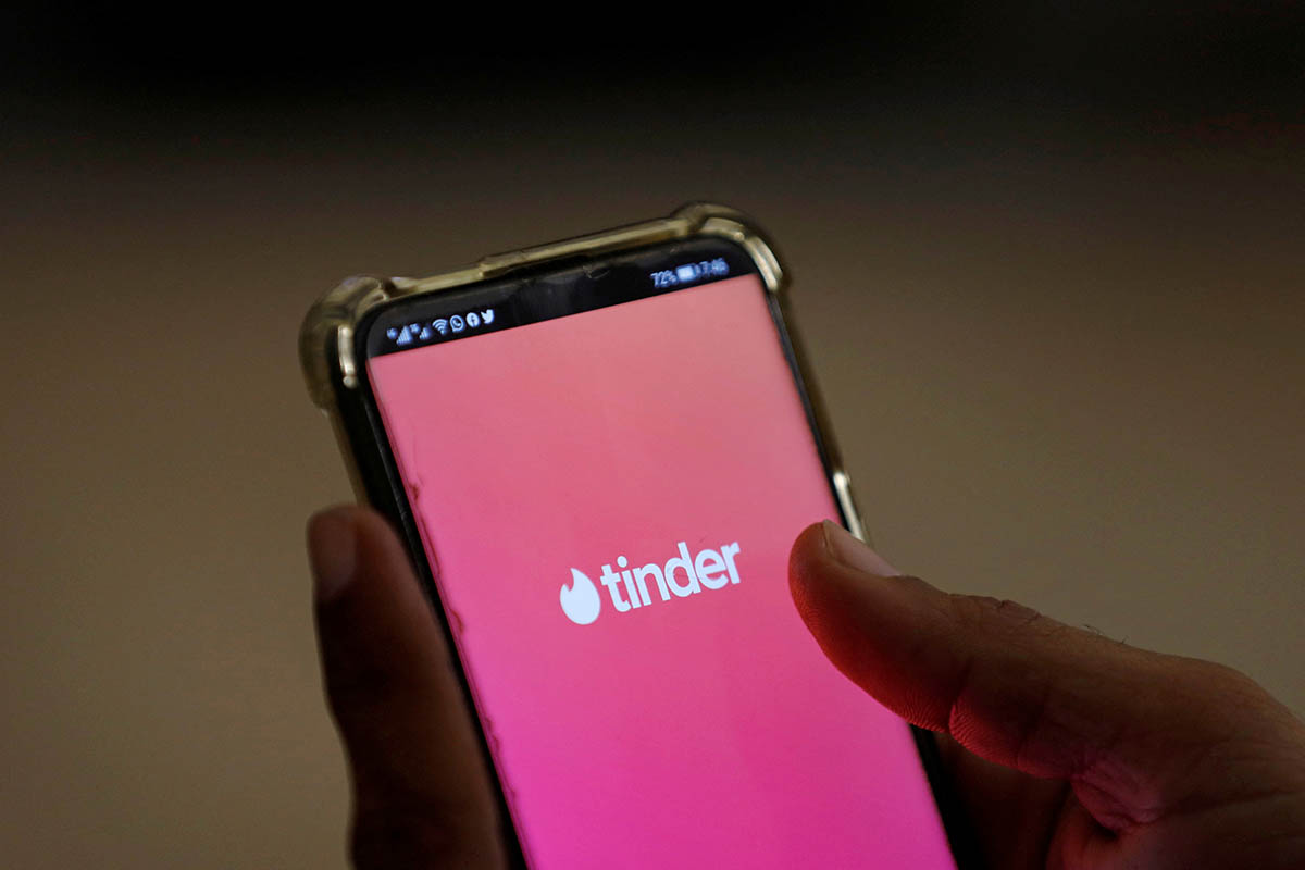 Сервис знакомств Tinder прекратит работу в России к 30 июня Спектр