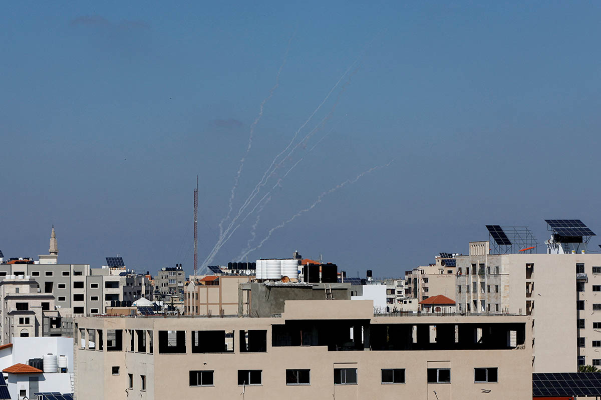 Ракеты выпущенные из сектора Газа по Израилю. 2 мая 2023 года. Фото Mohammed Salem/REUTERS/Scanpix/Leta