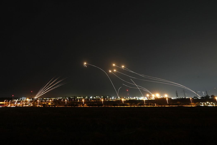 Пуски палестинских ракет по Израилю. Фото Atef Safadi/EPA/Scanpix/LETA