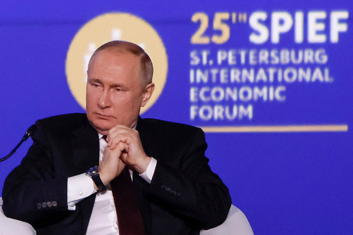 Владимир Путин на ПМЭФ-2022 в Санкт-Петербурге. Фото Maxim Shemetov/REUTERS/File Photo/Scanpix/Leta